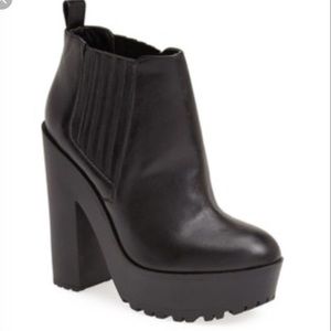 KENDALL + KYLIE Madden Girl